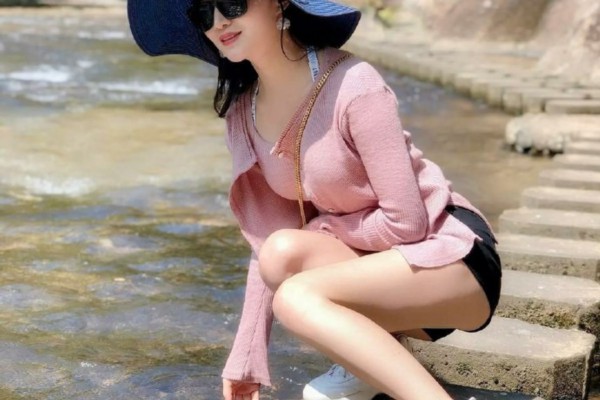 武汉爷爷悠然品茗，岁月静好一壶茶